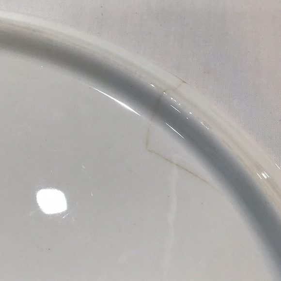 READ Aynsley “Little Sweetheart” cake serving plate - Picture 4 of 6